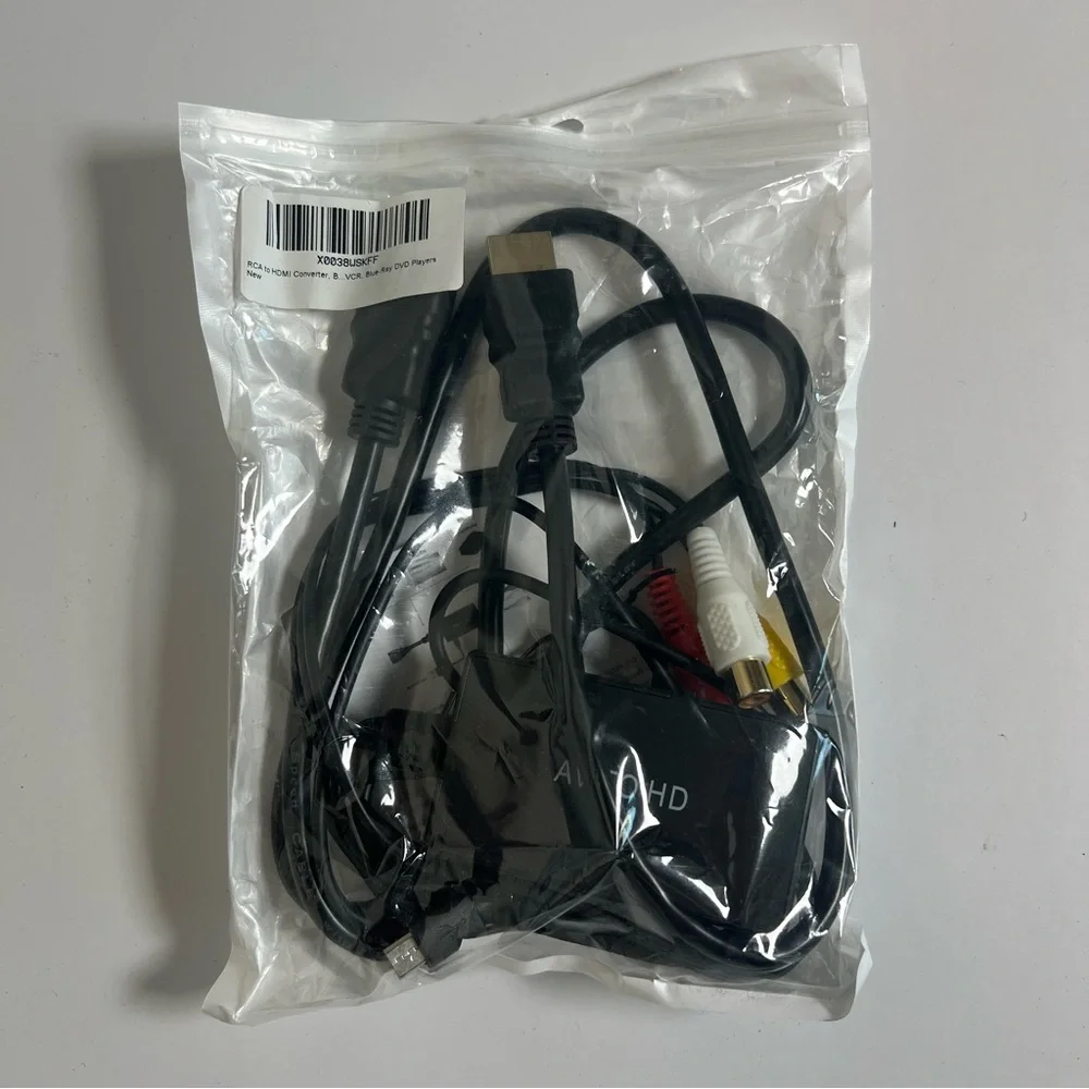 Black RCA to HDMI Converter Cable for Blue-Ray and DVD Players - Picture 1 of 3